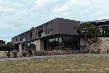 Refurbishment in Waterfall equestrian estate