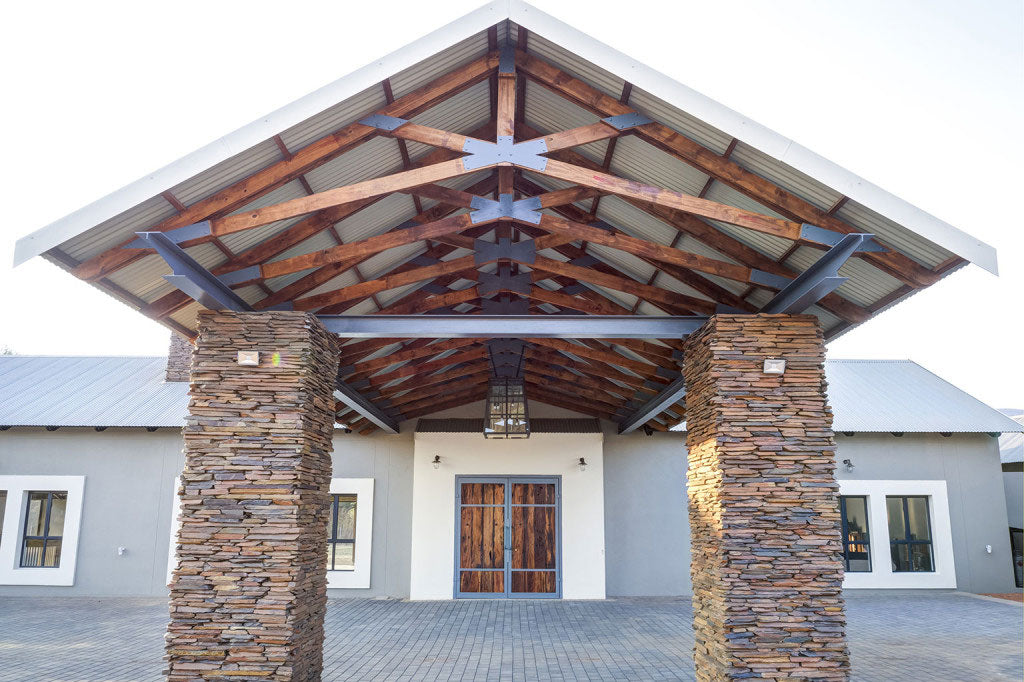 House Gavin And Niqui