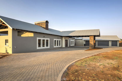 House Gavin And Niqui