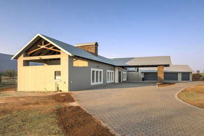 House Gavin And Niqui