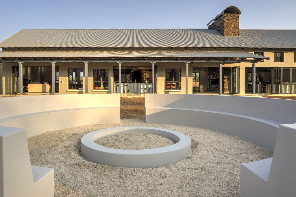 House Gavin And Niqui