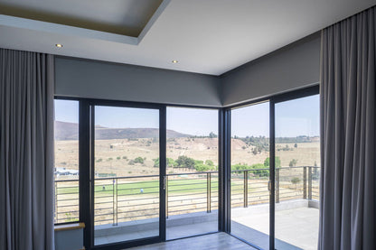 House Swan (Eye Of Africa)