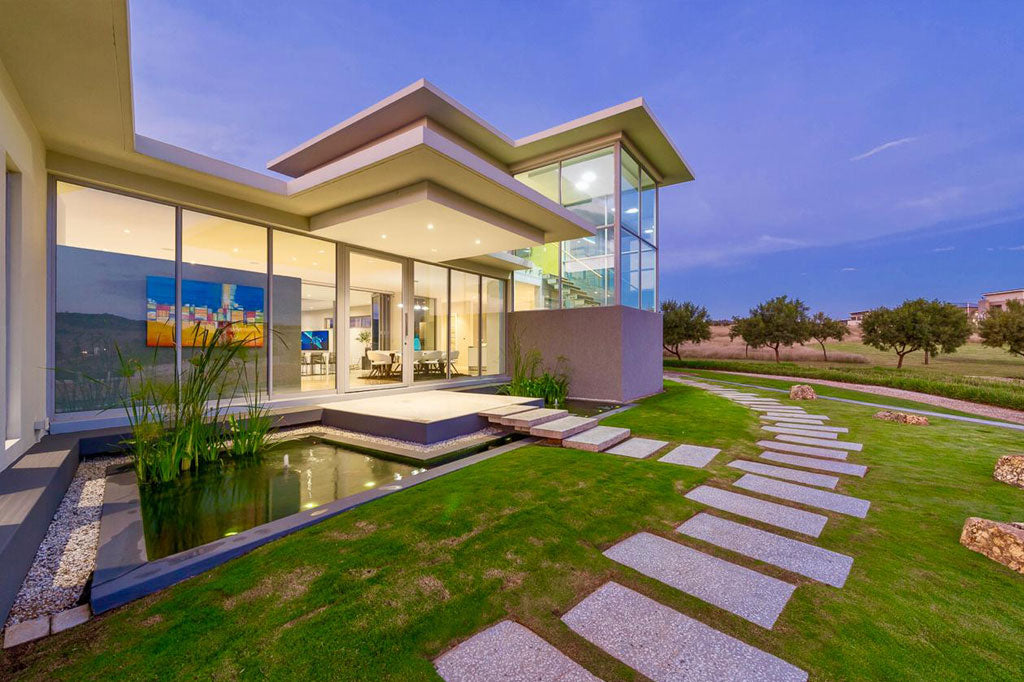 House Vassanjee (Eye Of Africa)