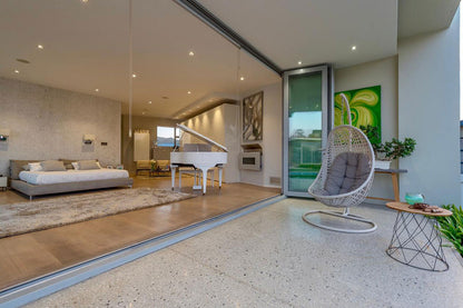 House Vassanjee (Eye Of Africa)