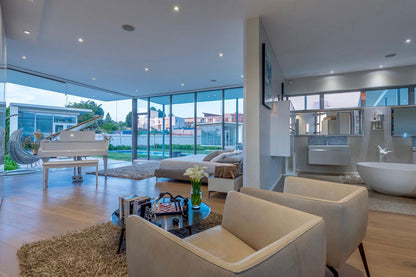 House Vassanjee (Eye Of Africa)